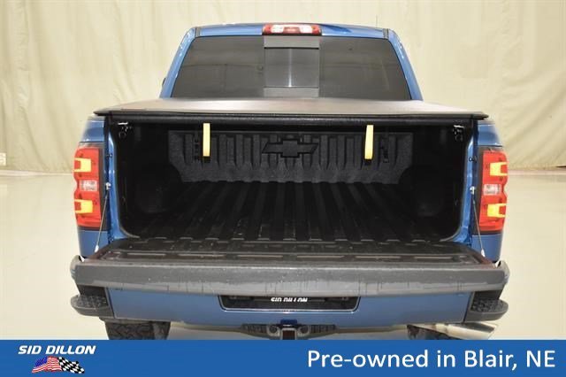 Used 2015 Deep Ocean Blue Metallic Chevrolet High Country image 14