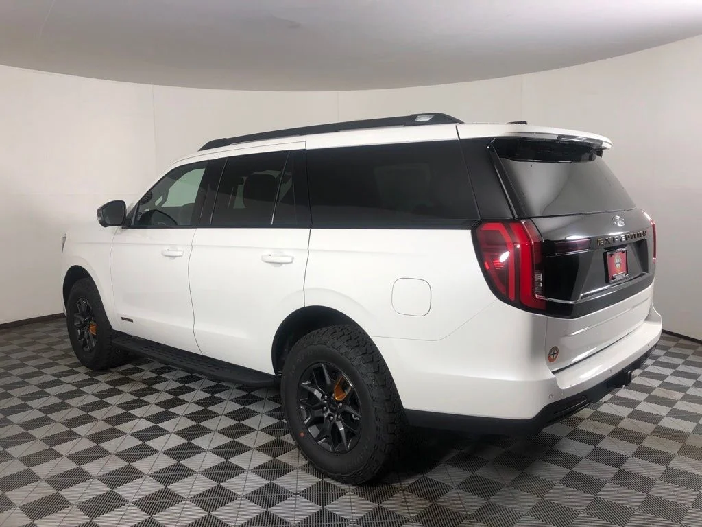 New 2026 Star White Metallic Tri-Coat Ford Tremor® image 18