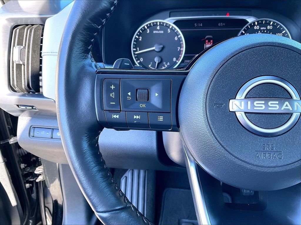 Used 2023 Super Black Nissan SL image 24