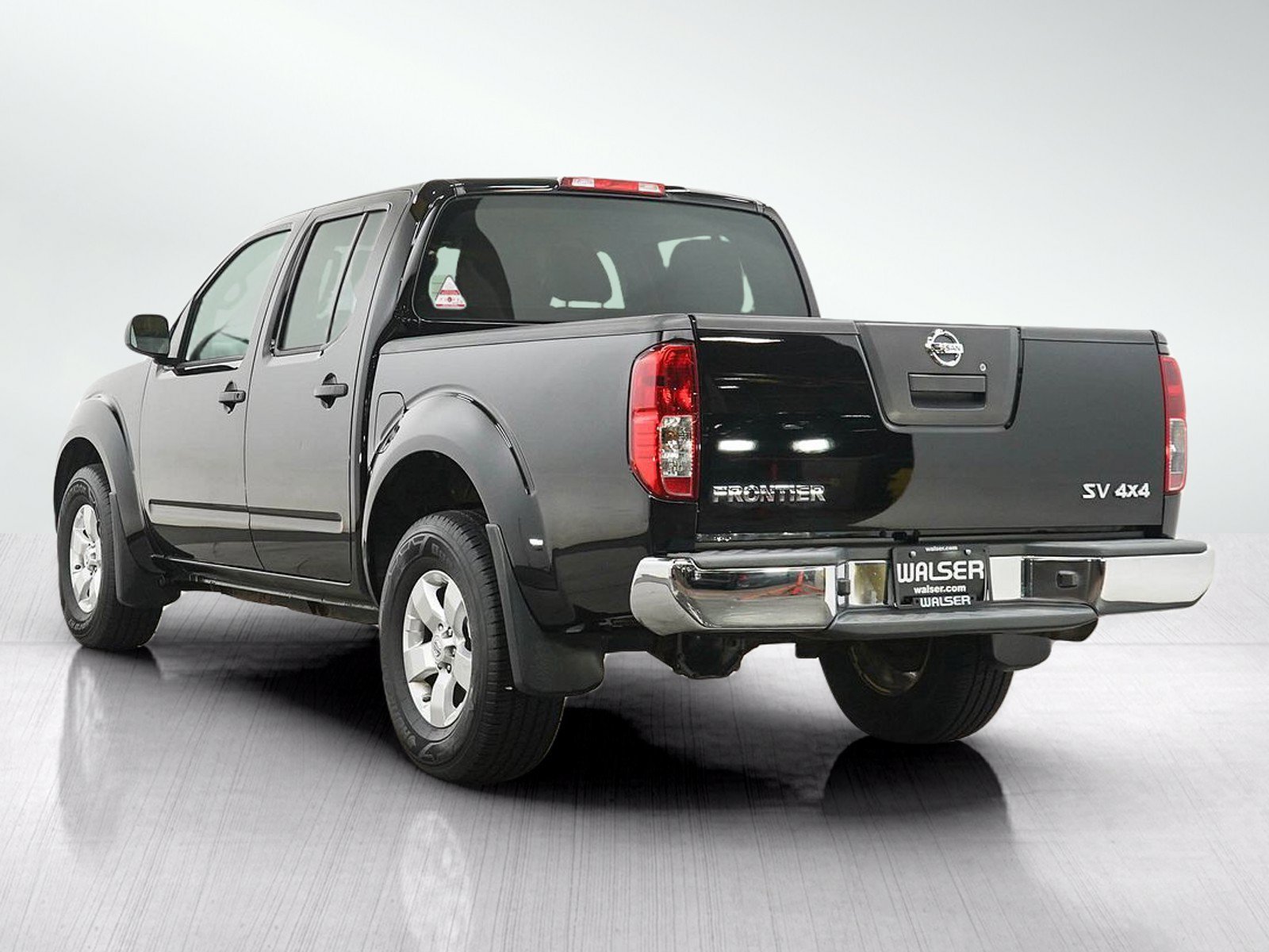 Used 2012 Super Black Metallic Nissan SV image 3