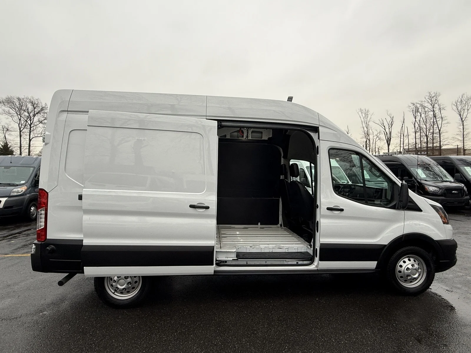 Used 2024 Oxford White Ford T-250 148
