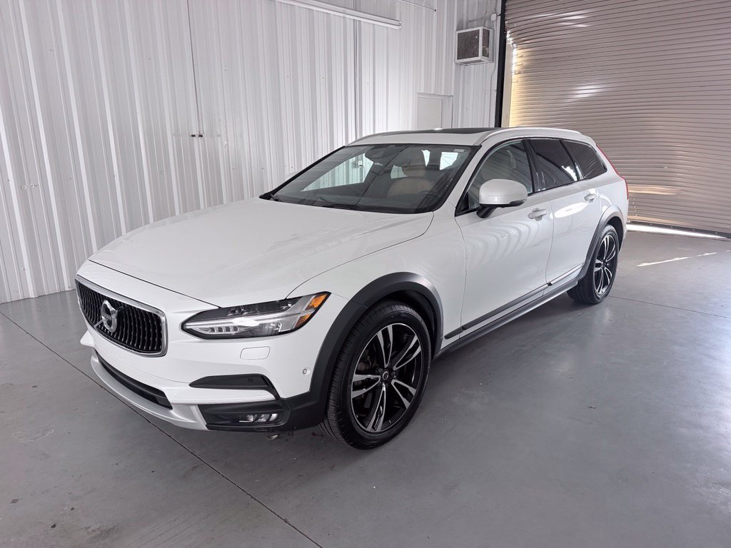 2018 Volvo V90 Cross Country