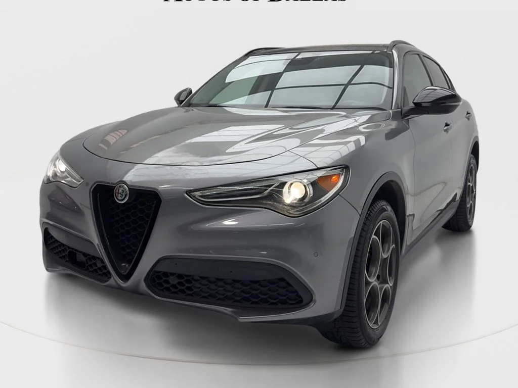 Used 2021 Gray Alfa Romeo CAM,PANO,BLIND SPOT,20" WHLS image 4