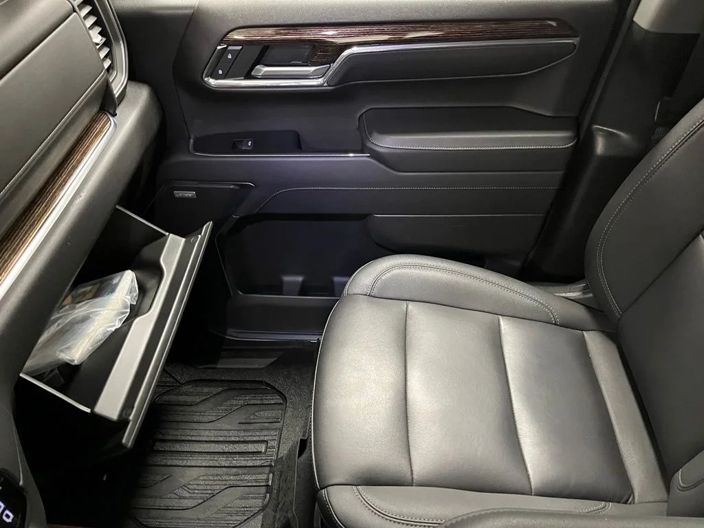 Used 2024 Black GMC Elevation image 41