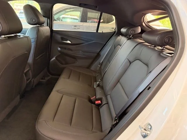 2026 Buick Envista Sport Touring - Photo 12
