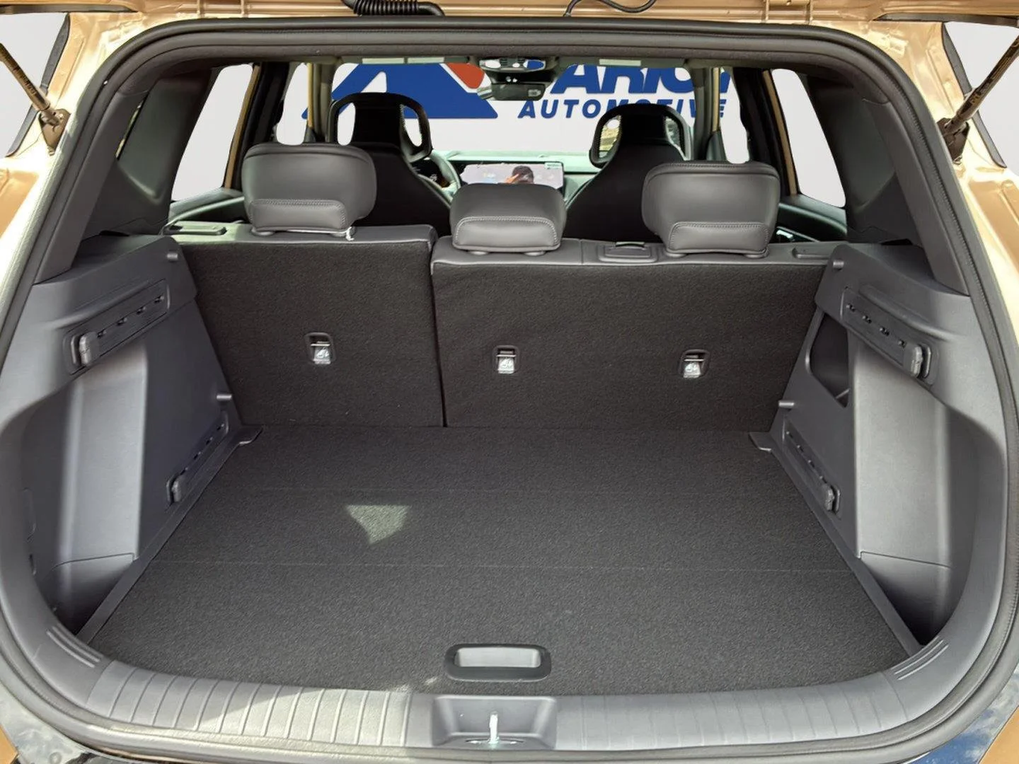 New 2027 Terrain Brown/Black Roof Kia X-Line S image 34