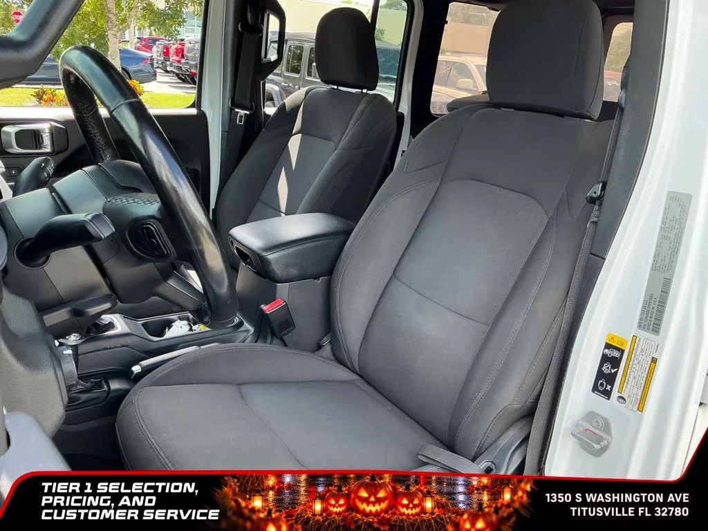 Used 2023 White Jeep Sport S image 29