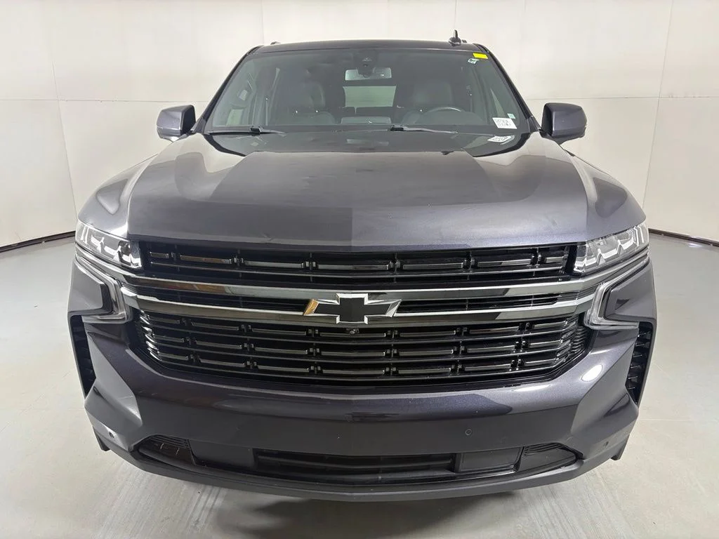 Used 2022 Gray Chevrolet RST image 3