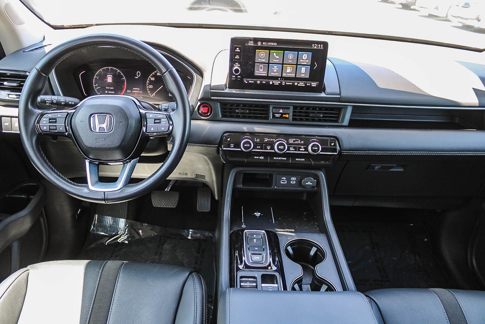 2023 Honda Pilot EX-L - Photo 13