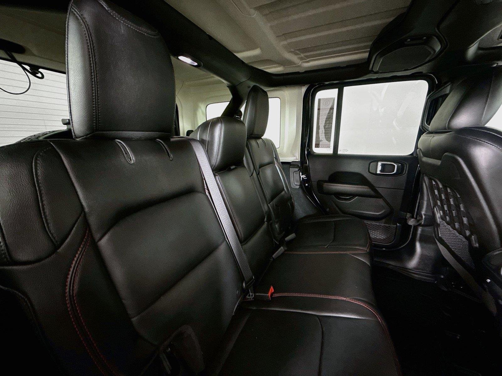Used 2018 Black Clearcoat Jeep Rubicon image 39