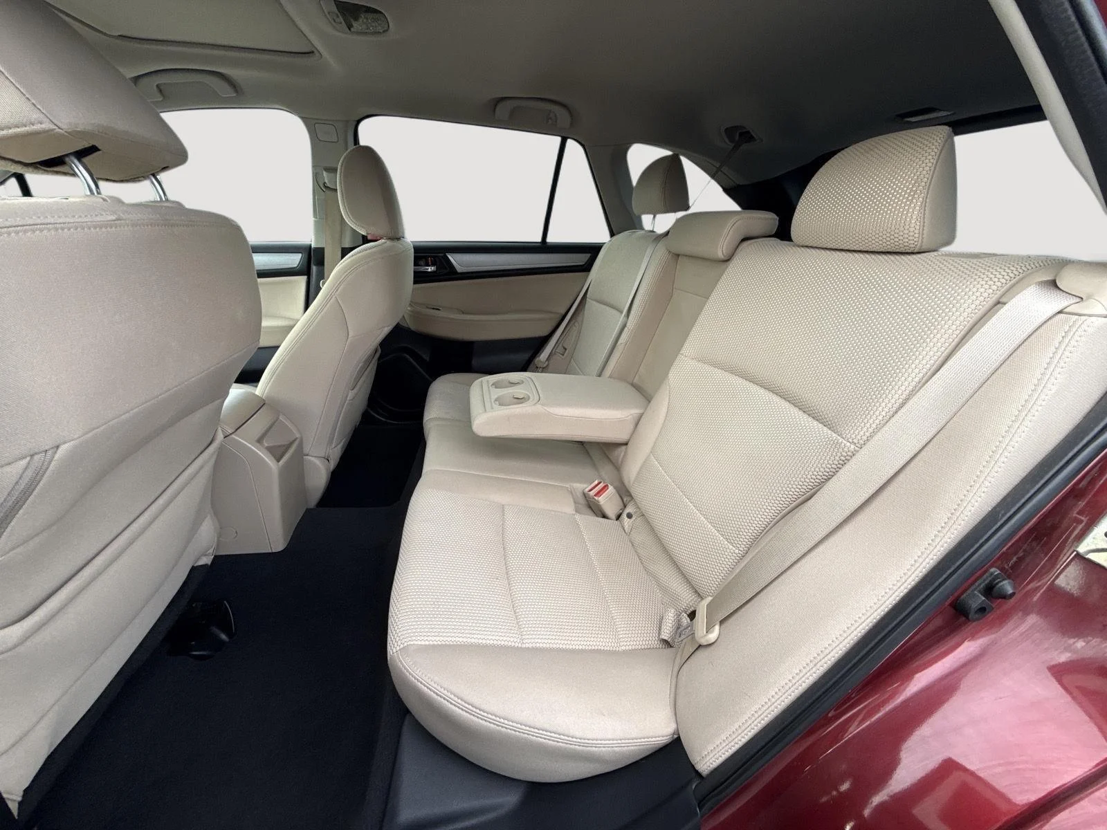 Used 2017 Venetian Red Pearl Subaru Premium image 28