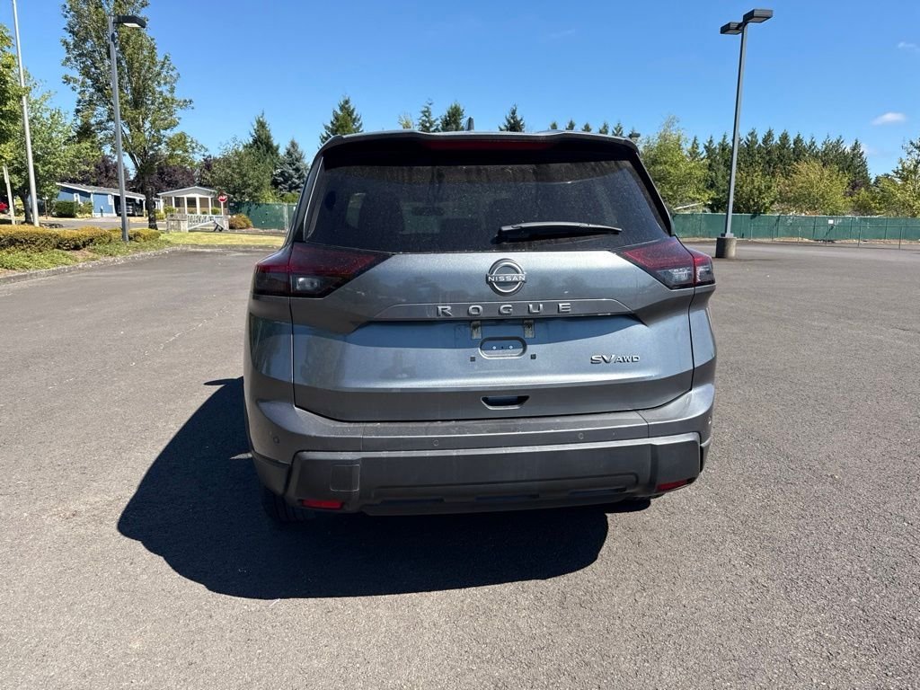Used 2024 Gun Metallic Nissan SV image 6