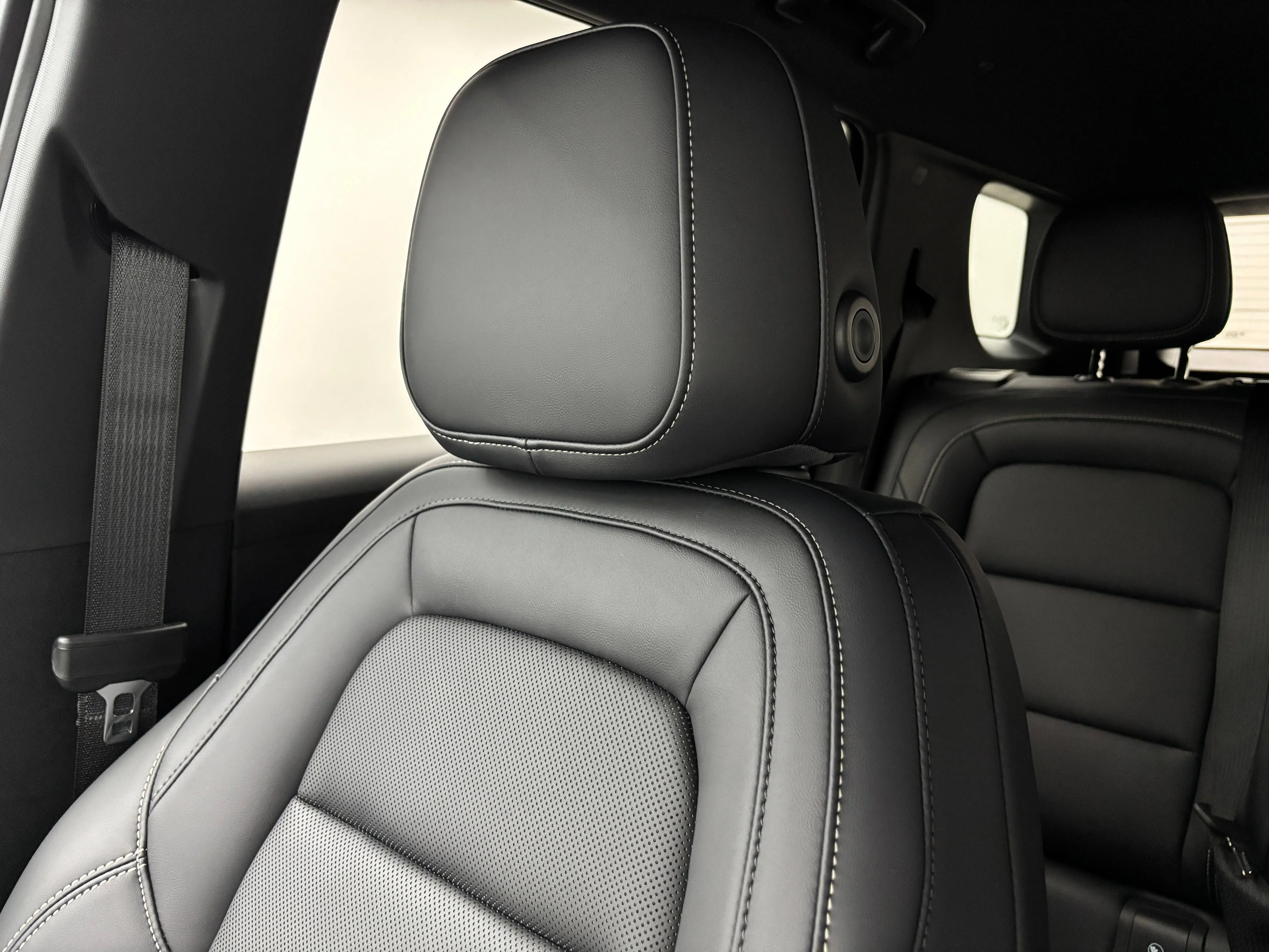 2027 GMC Terrain Elevation - Photo 42
