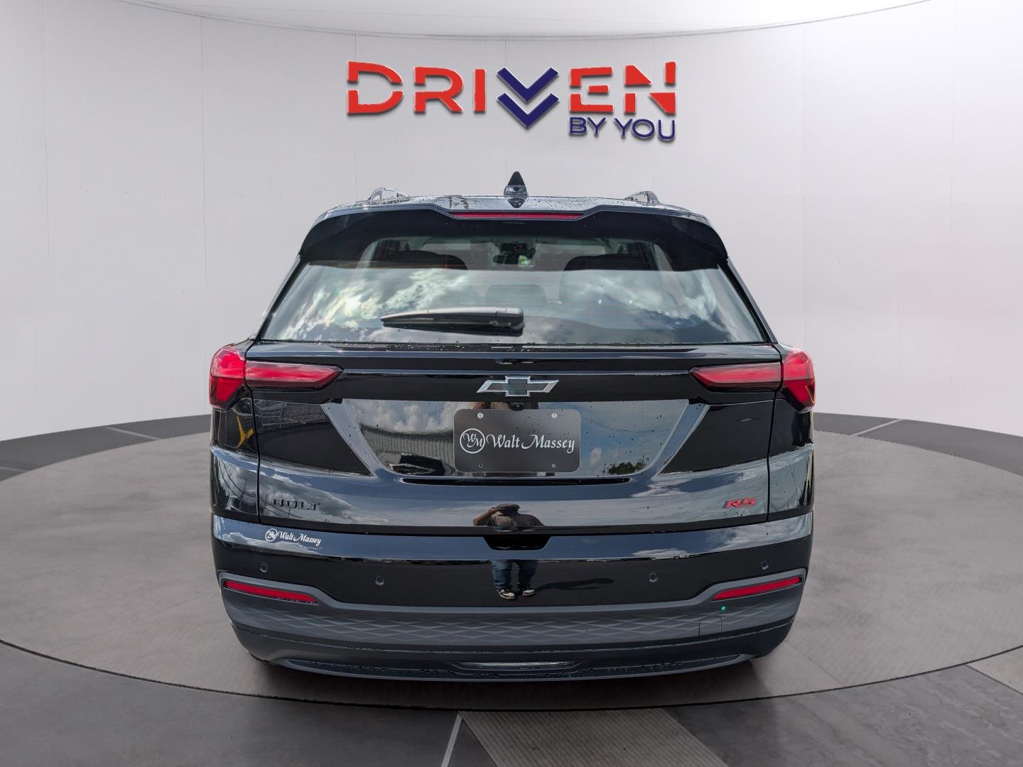 New 2027 Mosaic Black Metallic Chevrolet RS image 4