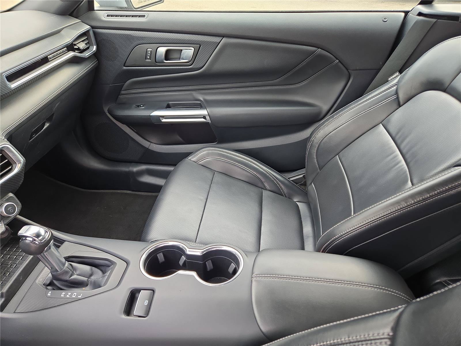 2024 Ford Mustang EcoBoost - Photo 15