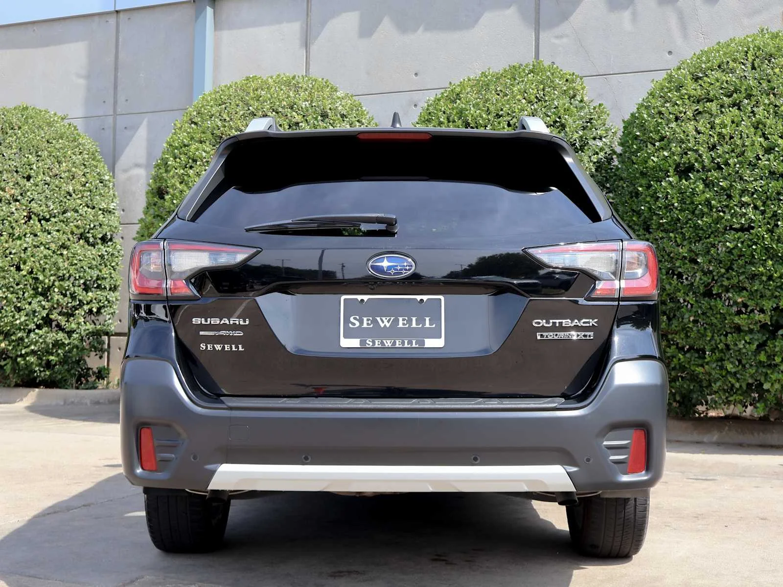 Used 2021 Crystal Black Silica Subaru Touring XT image 9