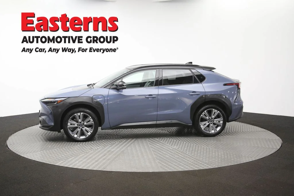 Used 2023 Gray Subaru Touring image 62