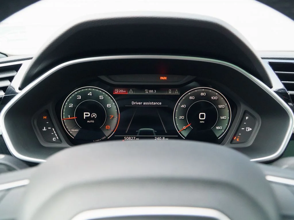 Used 2022  Audi  image 24