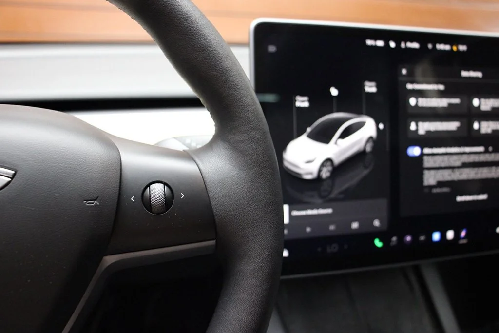 Used 2023 Pearl White Multi-Coat Tesla Long Range image 31