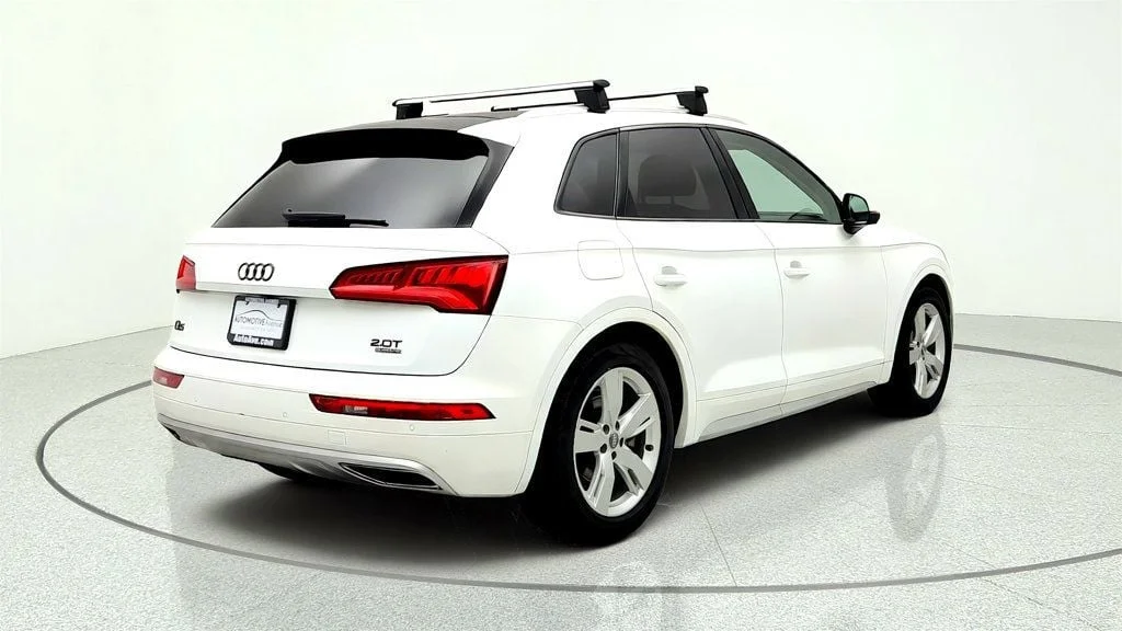 Used 2018 Ibis White Audi 2.0 TFSI Premium Plus w/ Navigation Pkg & Cold Weather Pkg image 5