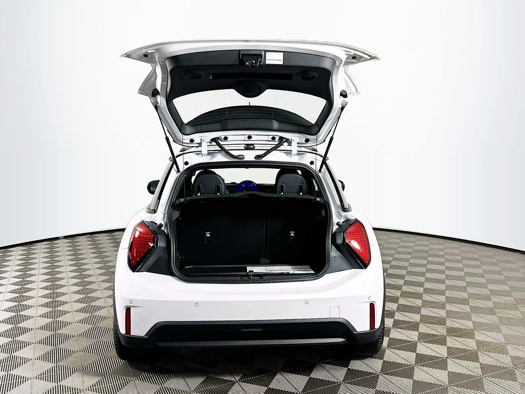 Used 2026 White Metallic MINI Base image 28