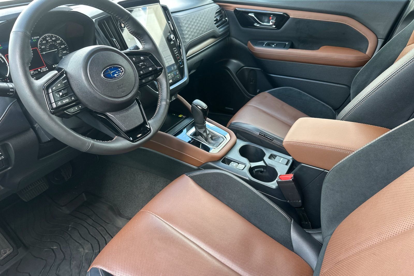 Used 2025 White Subaru Touring image 10