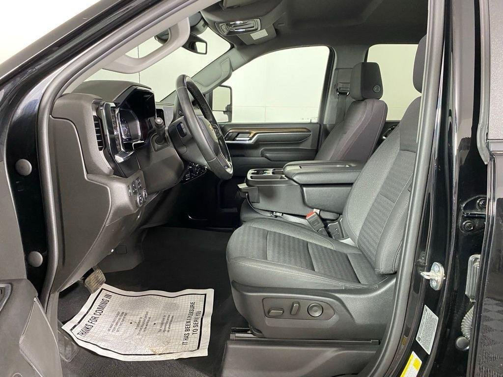 Used 2024 Black Chevrolet LT image 11