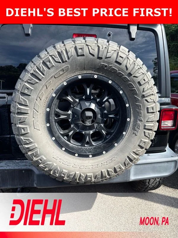 Used 2018 Black Jeep Unlimited Sport S image 10