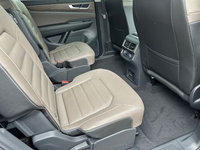 New 2026 Black Volkswagen 2.0T SEL image 32