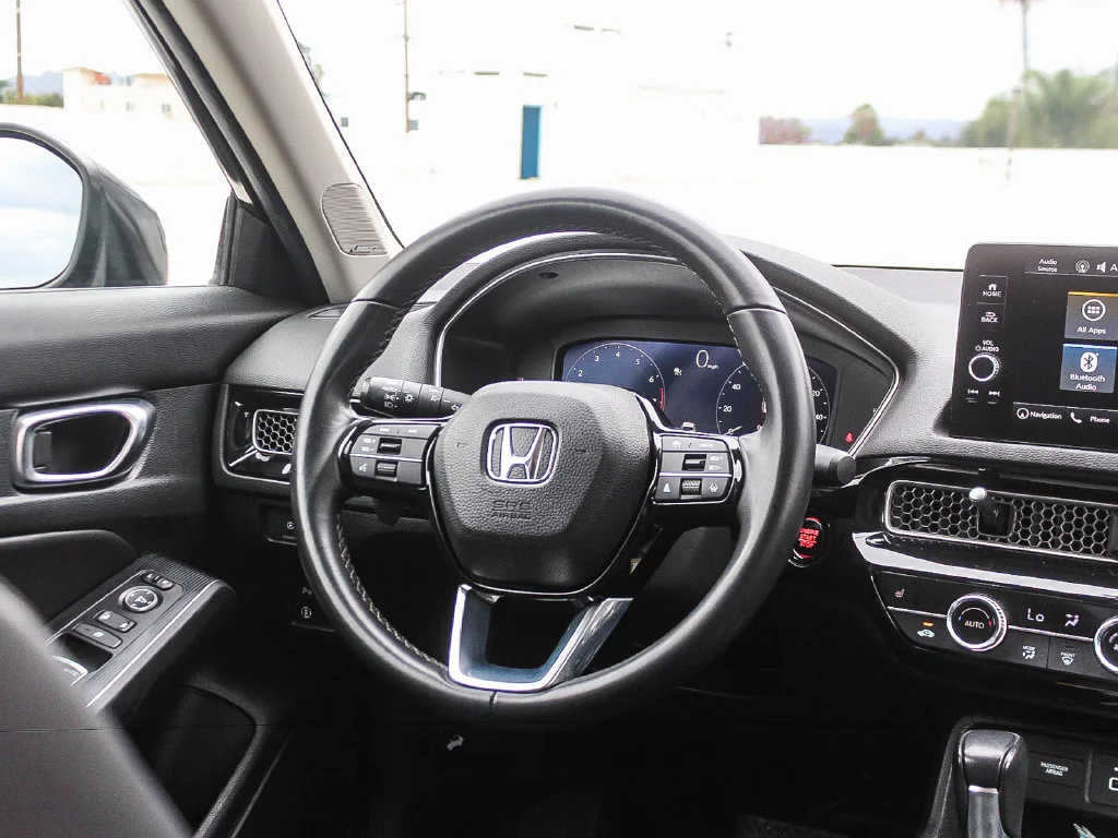 2024 Honda Civic Touring - Photo 16