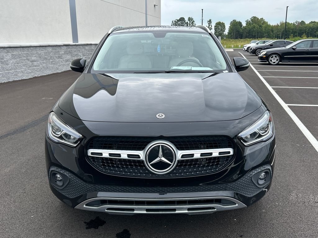 Used 2023 Black Mercedes-Benz GLA 250 image 3
