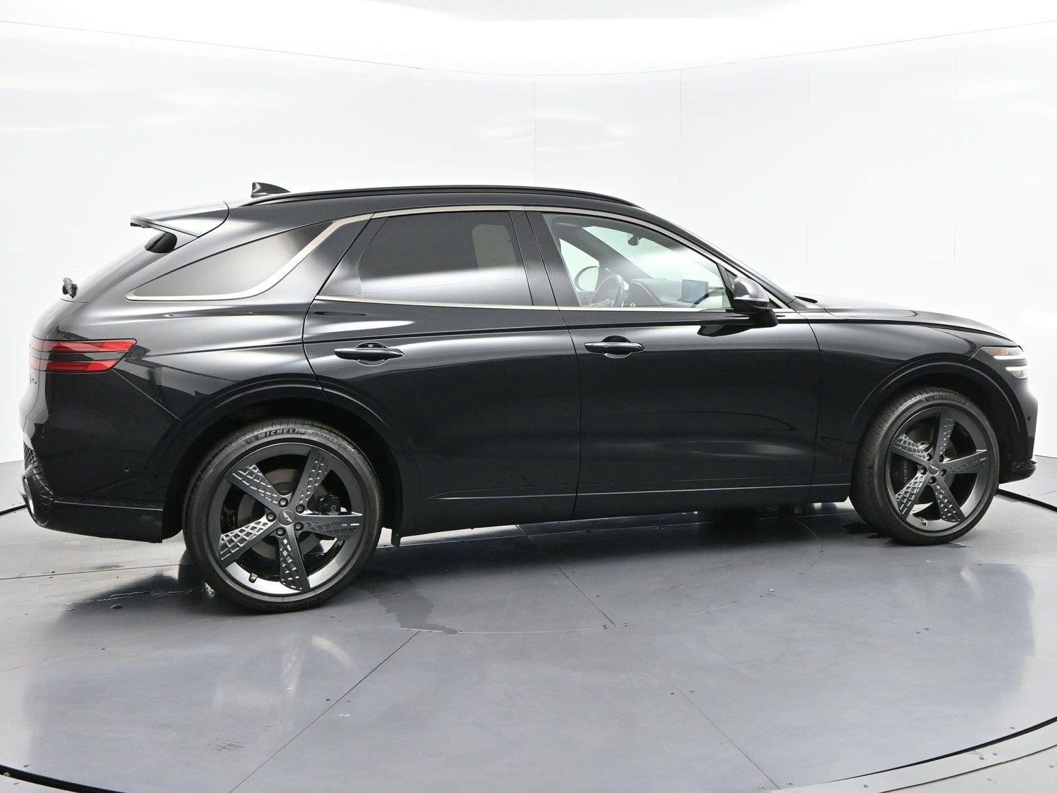 Used 2023 Vik Black Genesis 2.5T Standard image 8