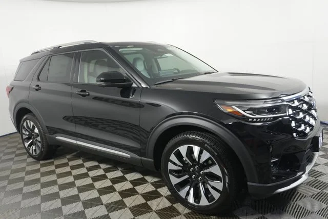 New 2026 Agate Black Metallic Ford Platinum™ image 1