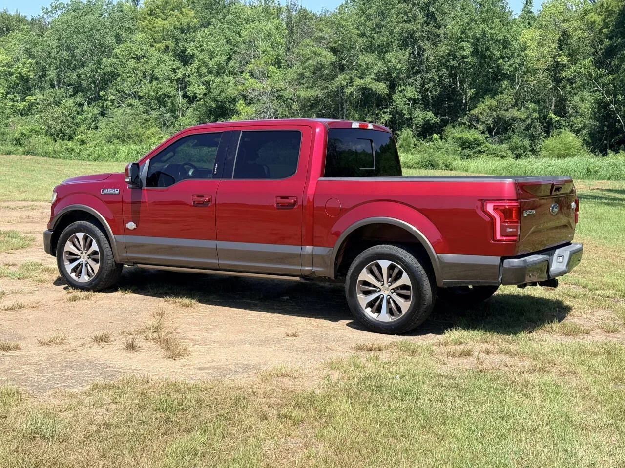 Used 2016 Maroon Ford King Ranch 4x2 4dr SuperCrew 5.5 ft. SB image 3