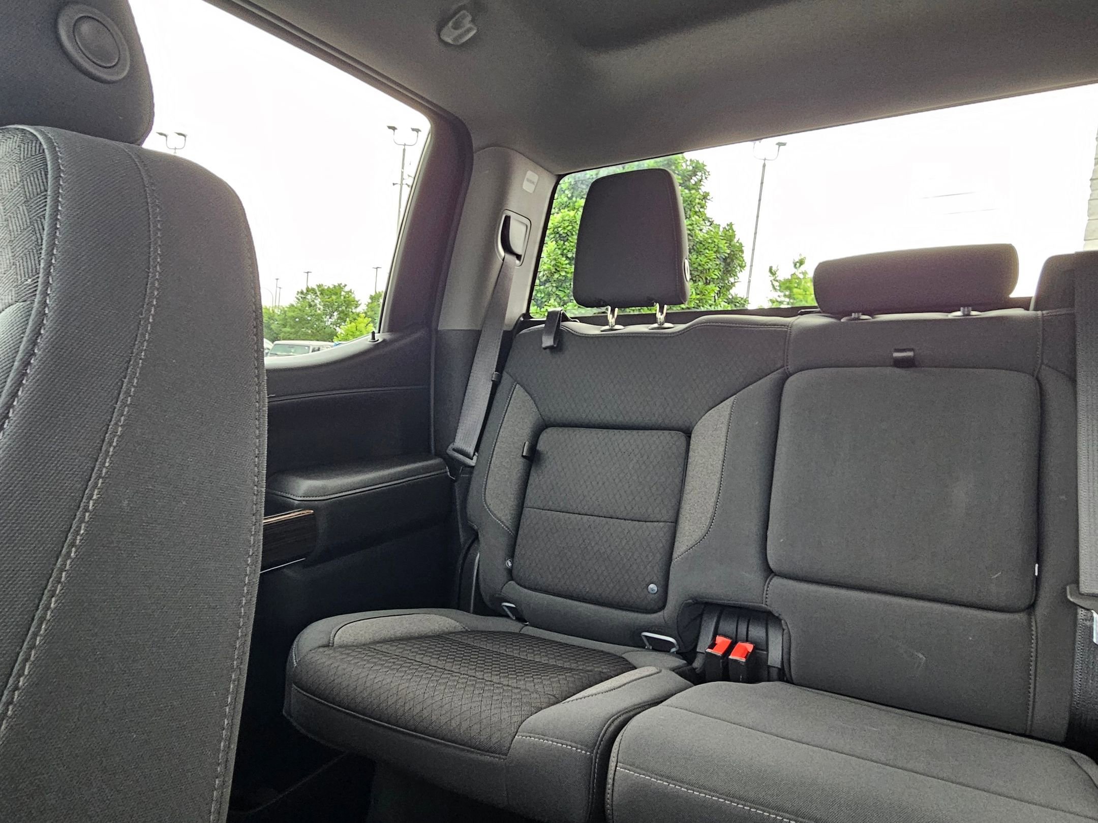 2021 Chevrolet Silverado 1500 LT Trail Boss - Photo 24