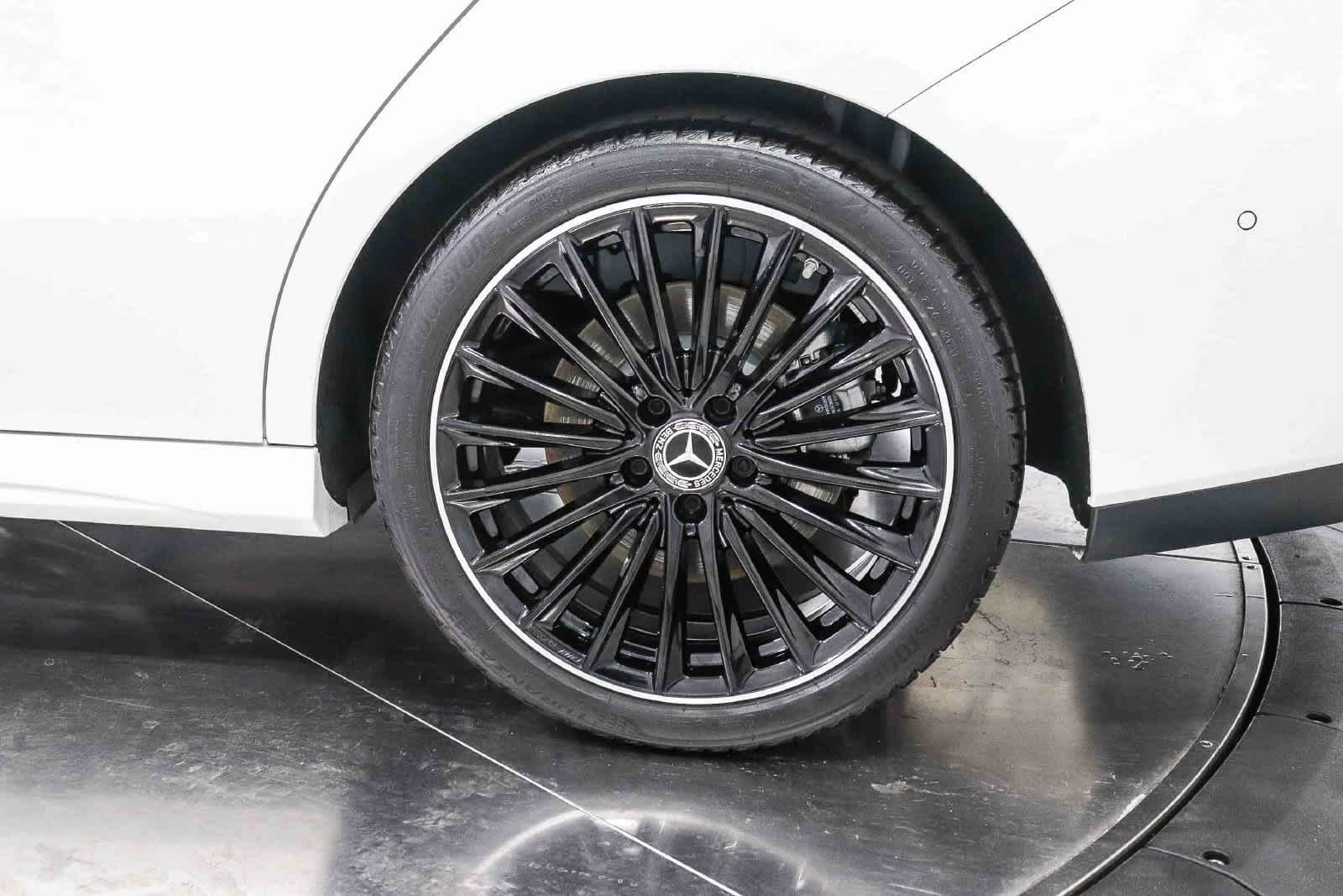 Certified Used 2026 Polar White Mercedes-Benz CLA 250 image 11