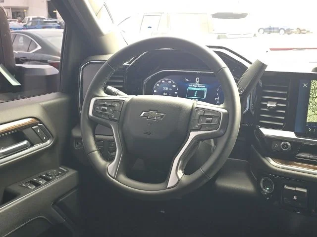 Used 2026 Red Chevrolet LT image 37