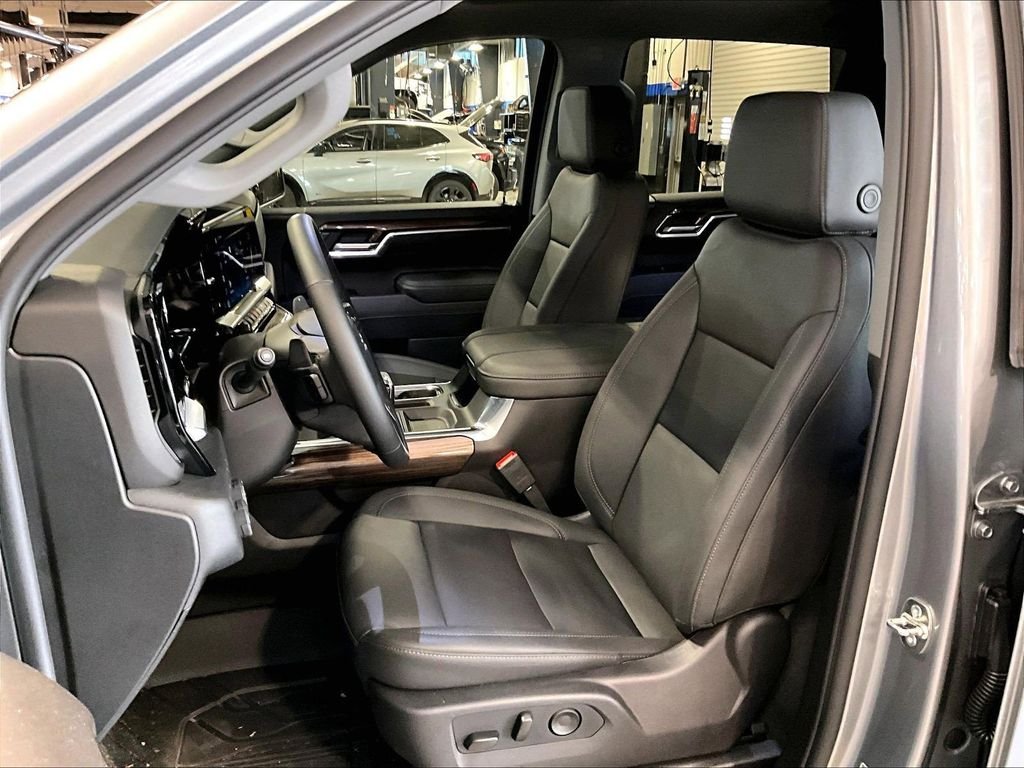 Used 2026 Gray Chevrolet RST image 10