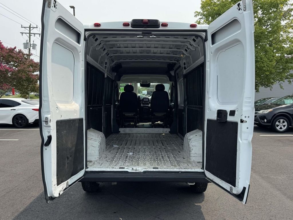 Used 2023 White Ram High Roof image 16