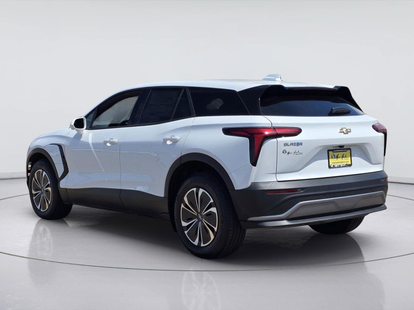 2026 Chevrolet Blazer EV LT - Photo 7