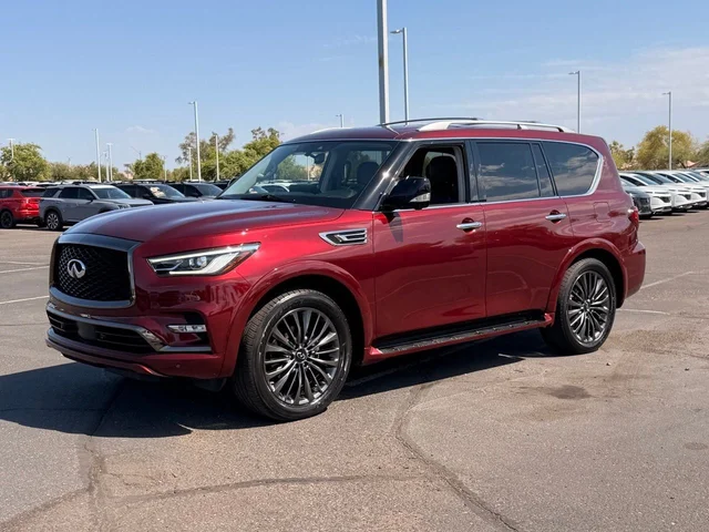 2022 INFINITI QX80 Premium Select