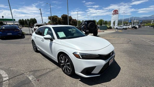 Used 2024 White Honda EX-L image 2