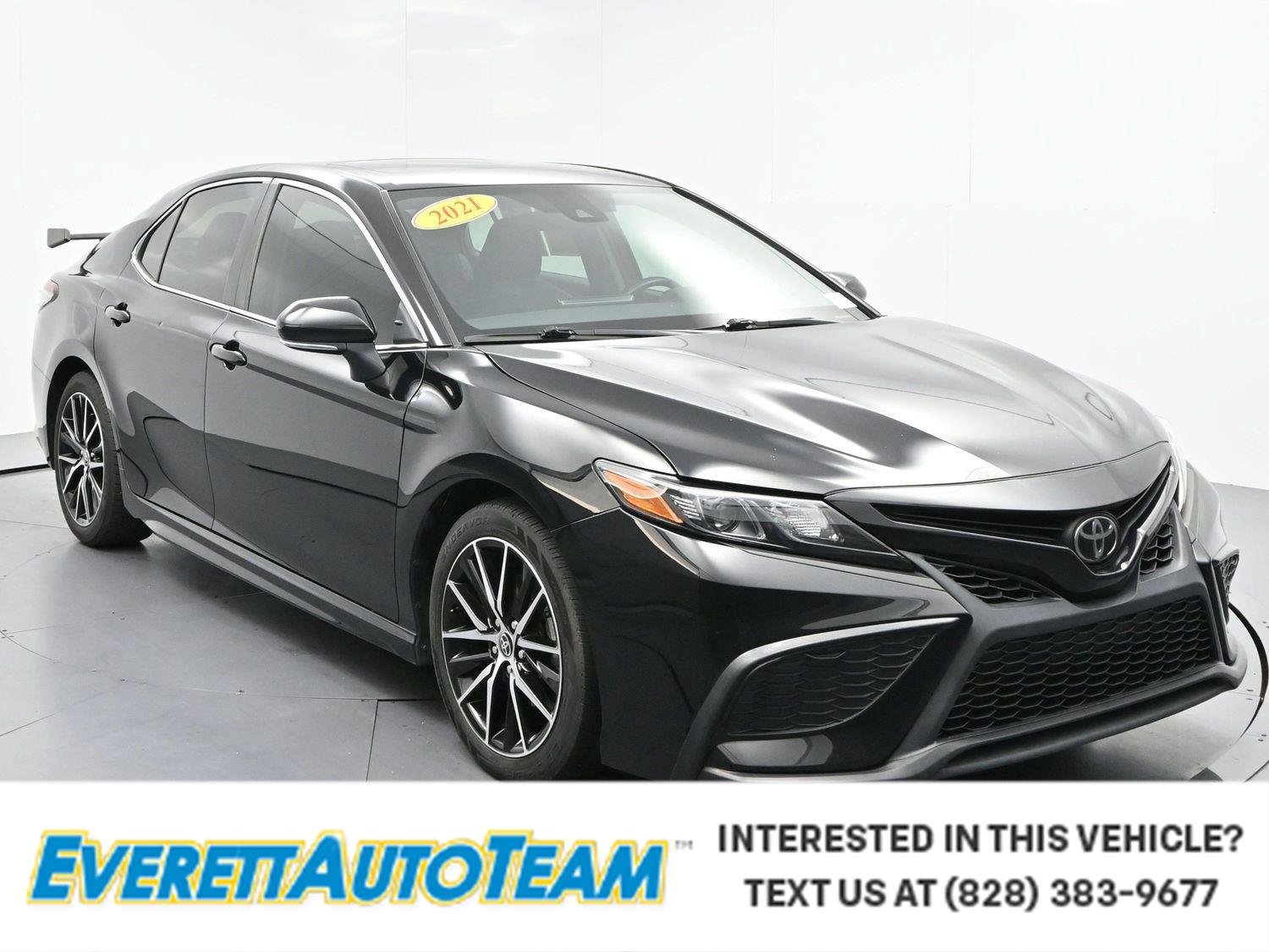 Used 2021 Midnight Black Metallic Toyota SE image 1