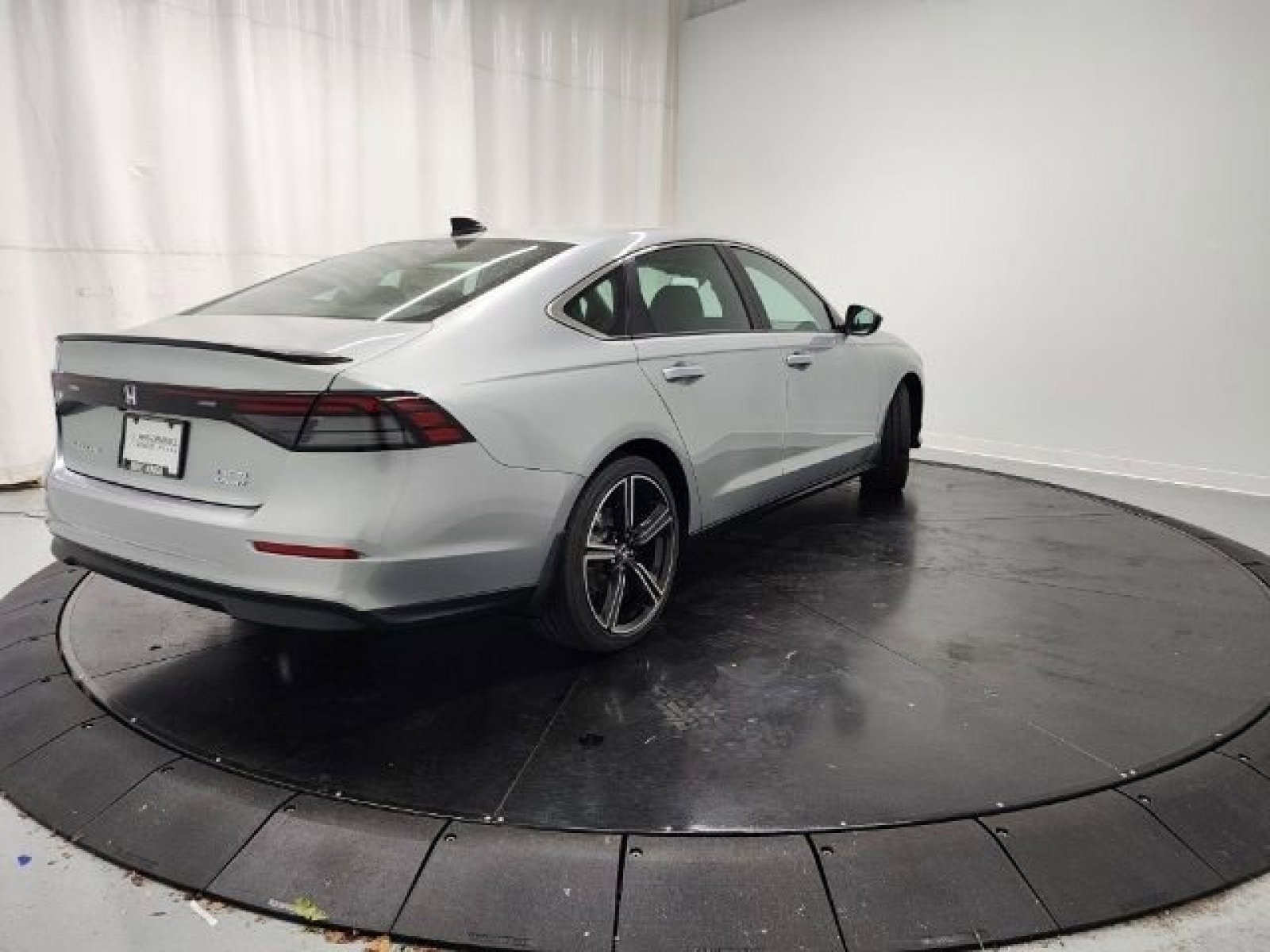 2025 Honda Accord Hybrid Sport - Photo 30