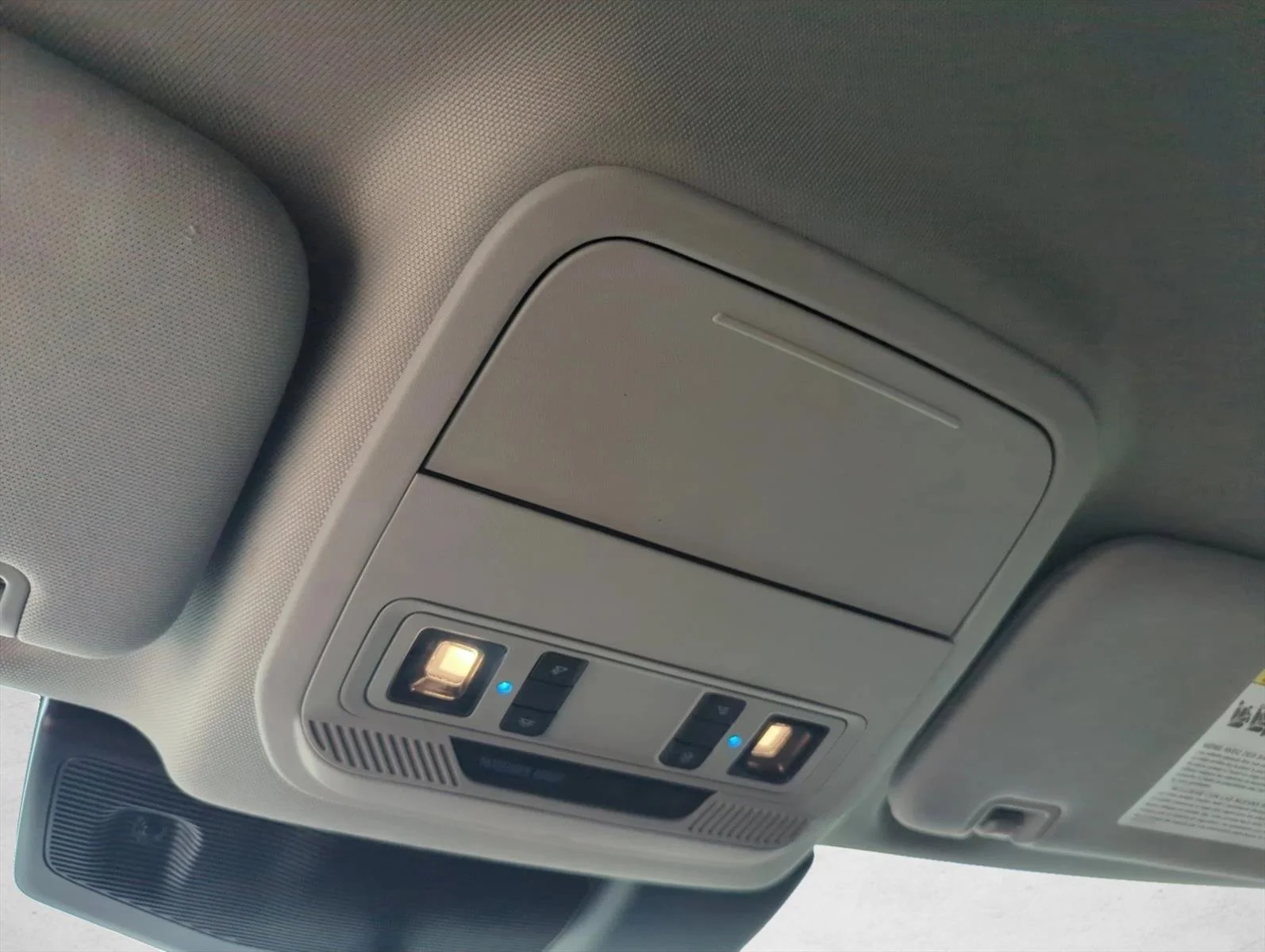 Used 2021 Oxford White Ford XLT image 12
