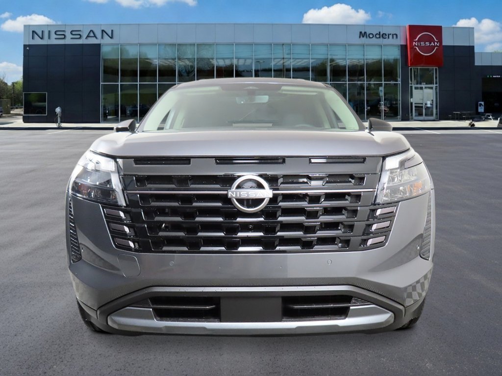 New 2026 Gun Metallic Nissan Platinum image 8