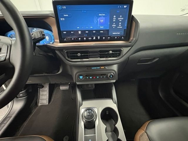 Used 2025 White Ford Outer Banks image 20