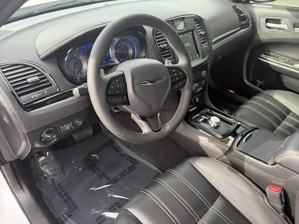 Used 2023 White Chrysler S image 10