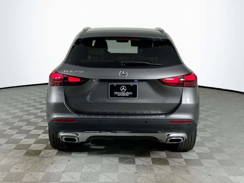 New 2026 Mountain Grey Metallic Mercedes-Benz GLA 250 image 6