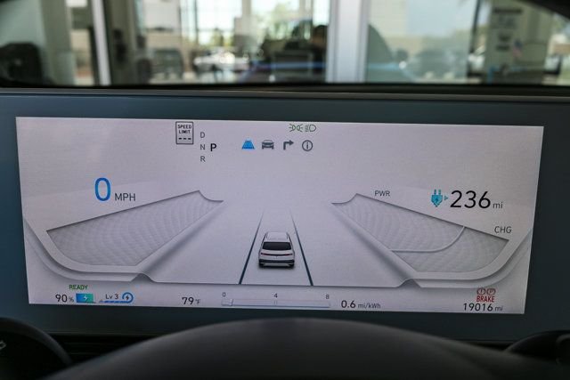 Certified Used 2024 Black Hyundai SE image 27